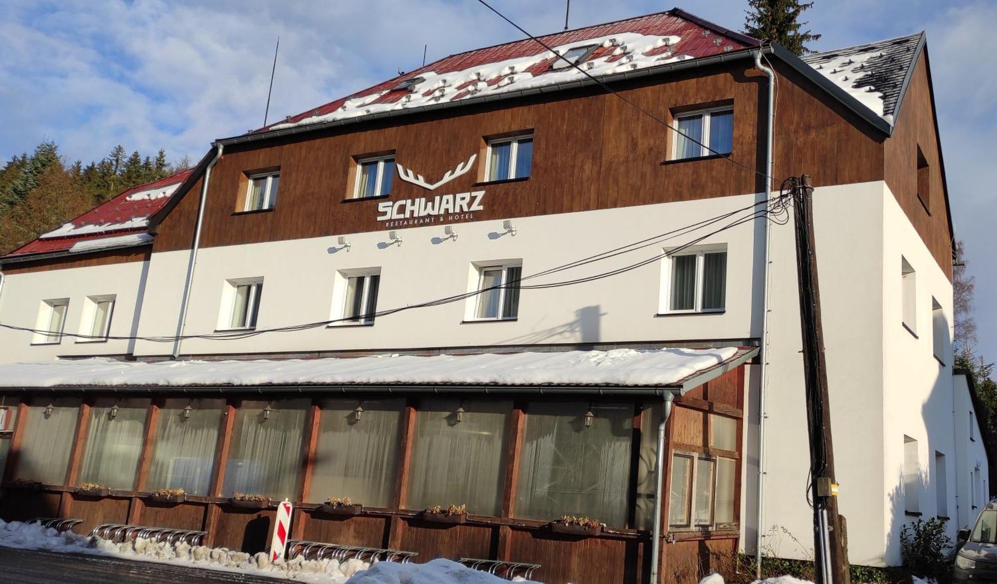 Hotel Schwarz Nové Hamry Kültér fotó