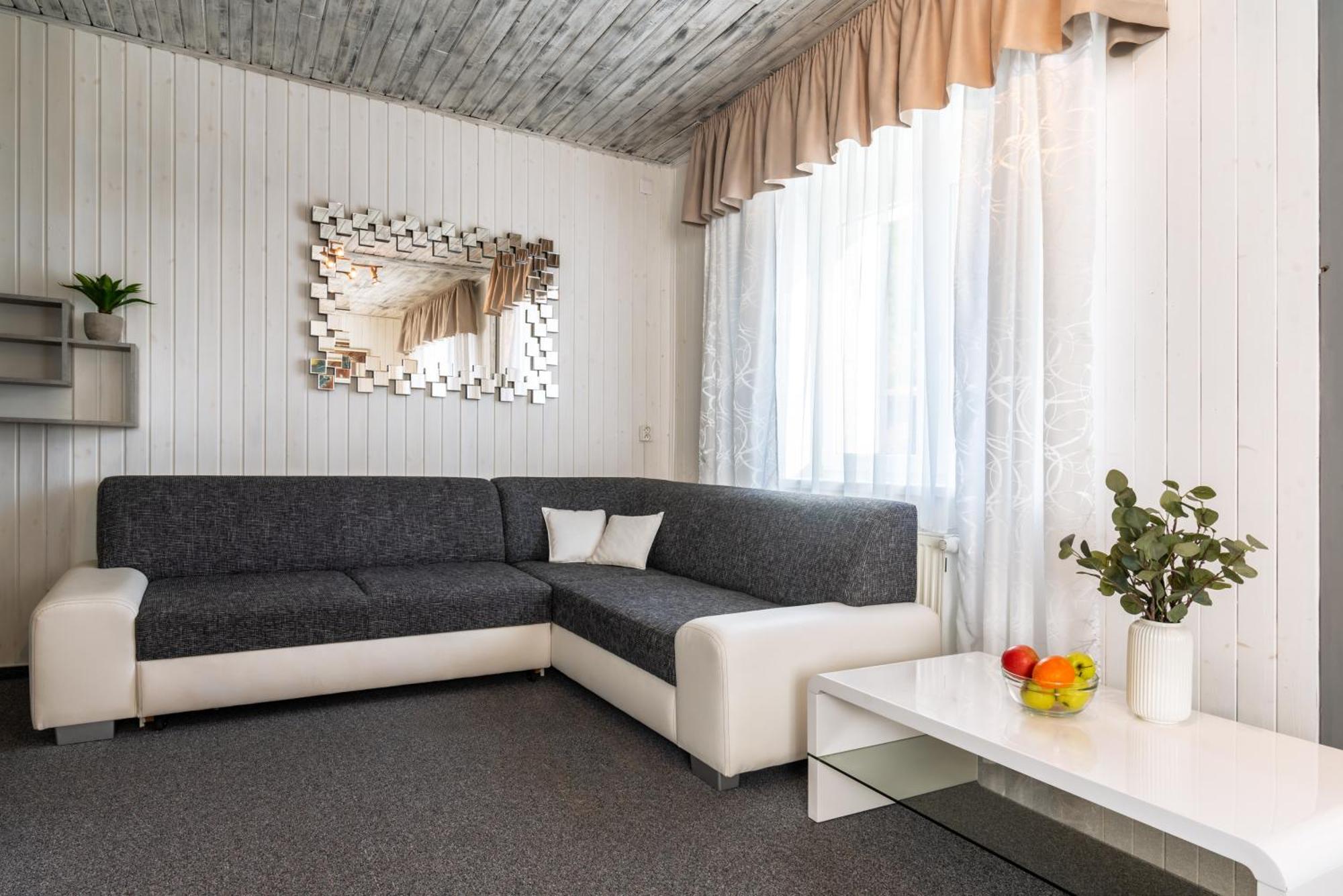 Hotel Schwarz Nové Hamry Kültér fotó